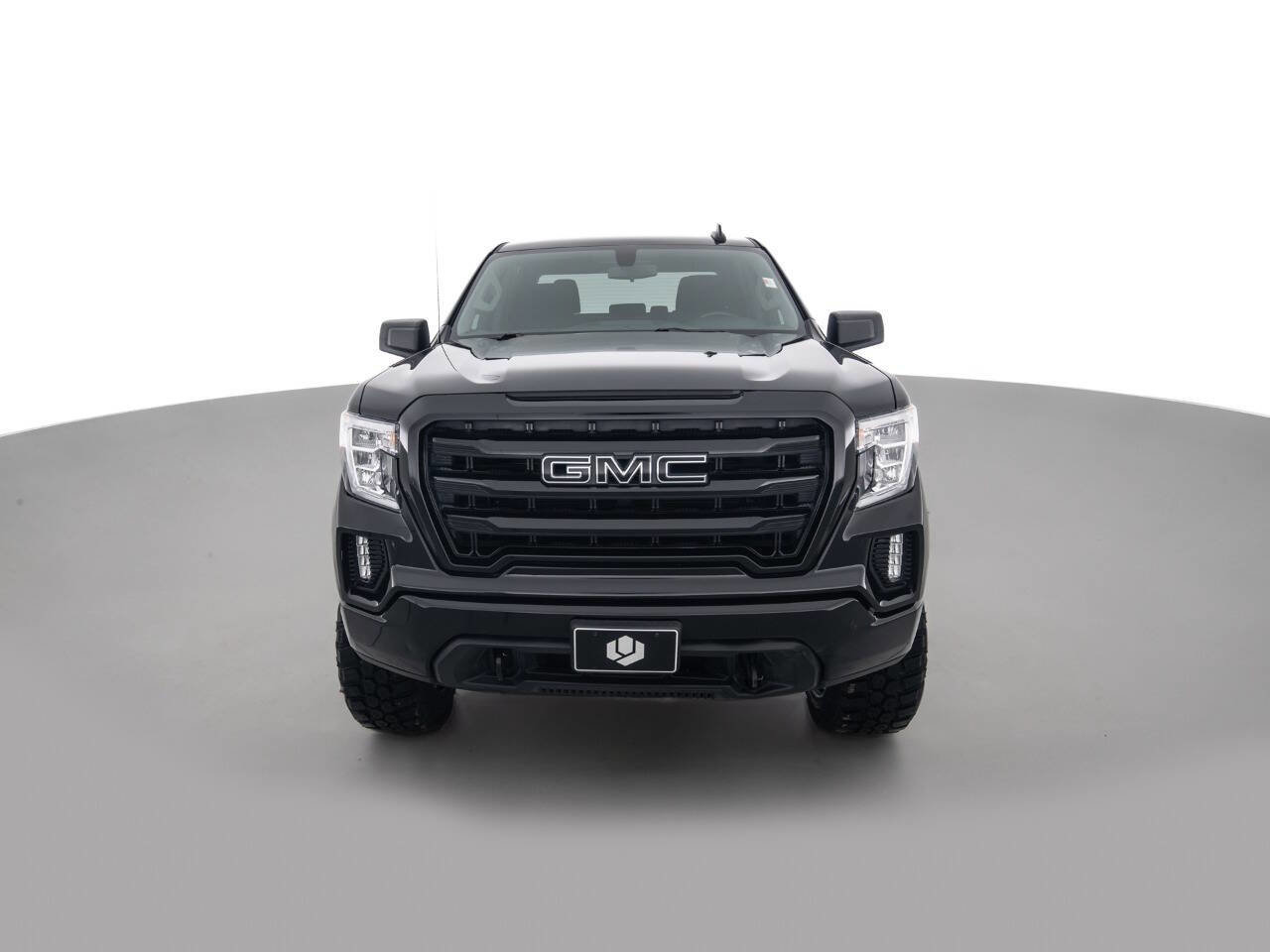 Used 2022 GMC Sierra 1500 Elevation AWD/4WD image 2