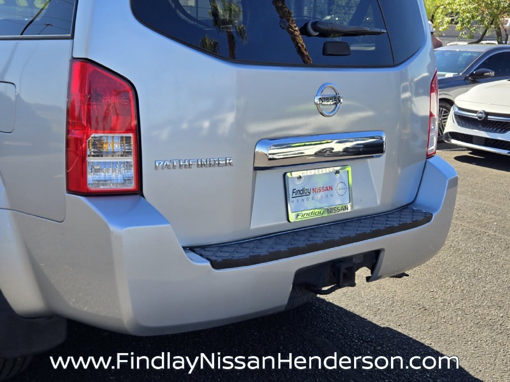 Used 2005 Nissan Pathfinder XE RWD image 5