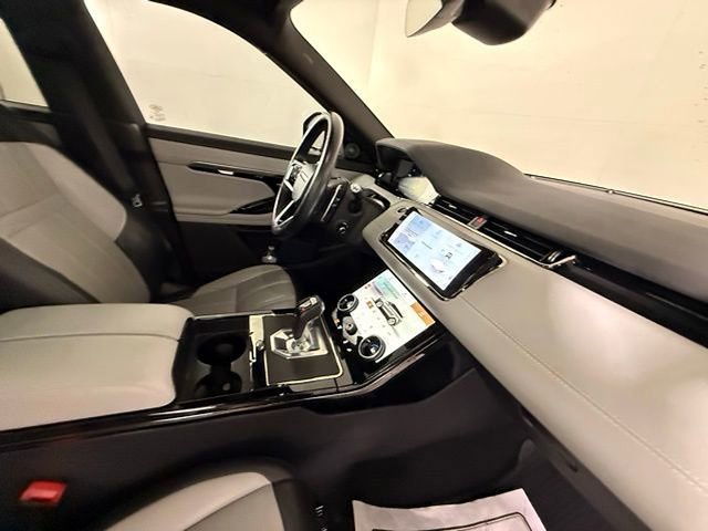 Used 2022 Land Rover Range Rover Evoque R-Dynamic SE image 27