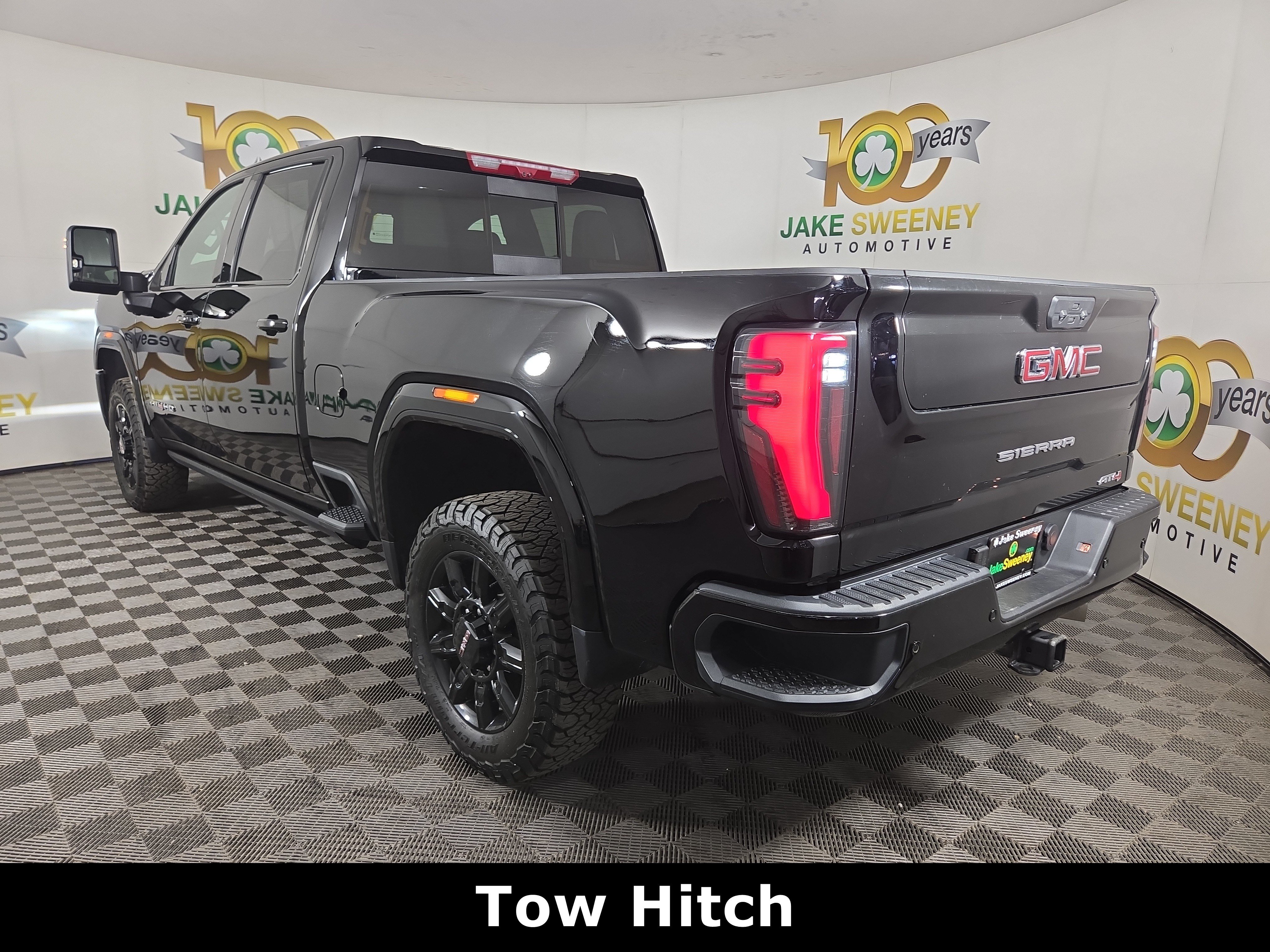 Used 2026 GMC Sierra 2500 AT4 w/ AT4 Premium Plus Package AWD/4WD image 6