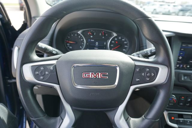 Used 2022 GMC Terrain SLE w/ Driver Convenience Package image 14