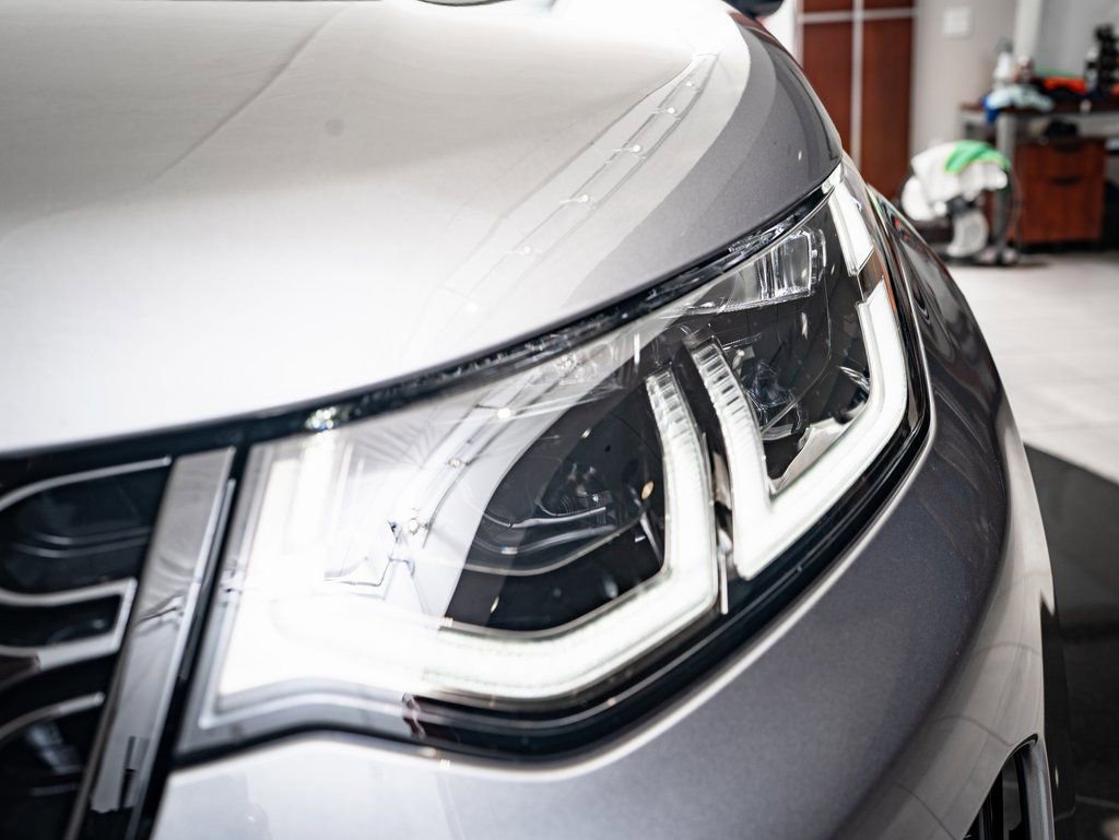 Certified 2025 Land Rover Discovery Sport S AWD/4WD image 14