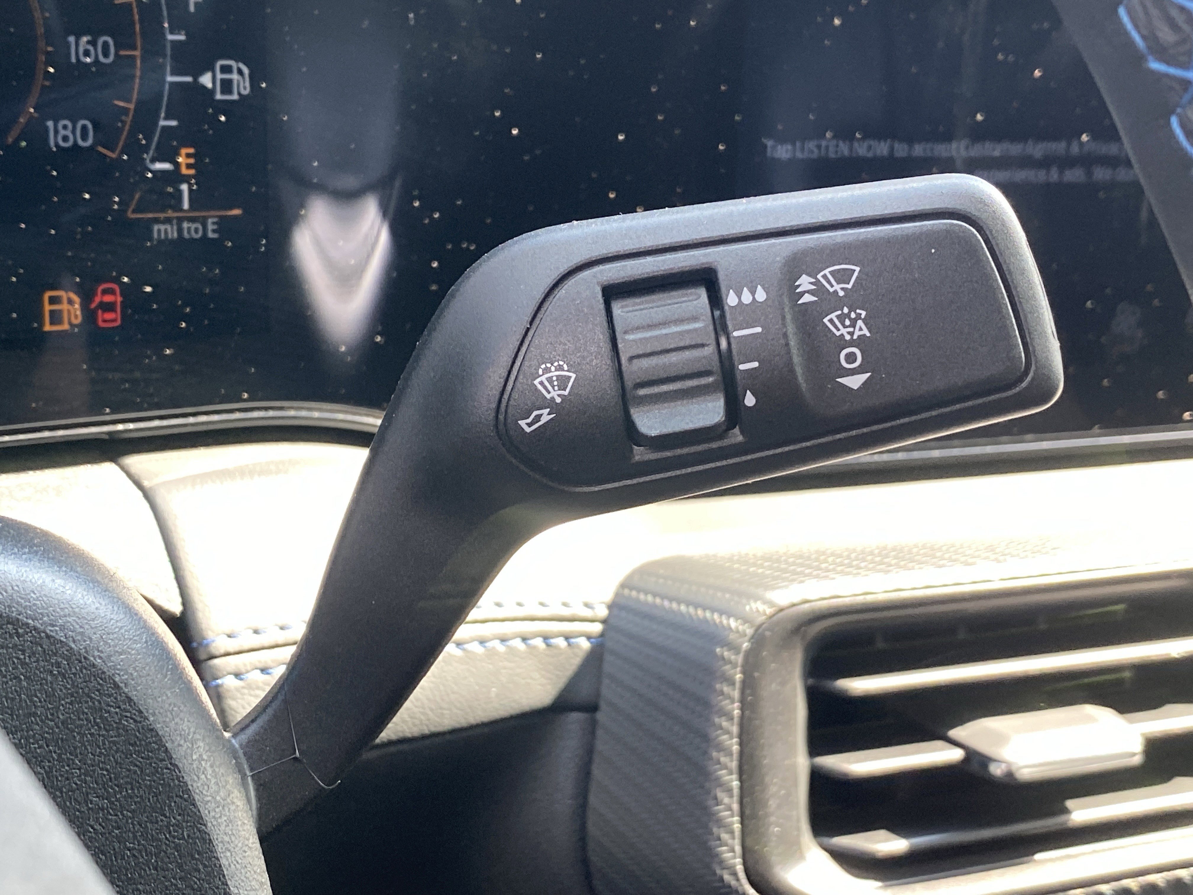 Used 2025 Ford Mustang Dark Horse RWD image 32