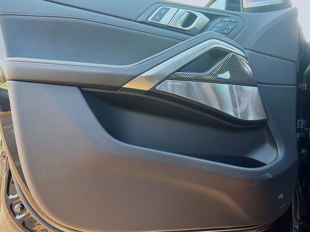 Used 2026 BMW X6 M60i image 22