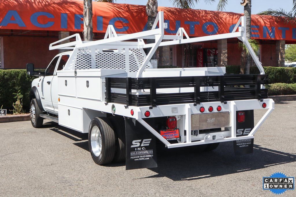 Used 2022 RAM 5500 Tradesman w/ Chrome Appearance Group RWD image 6