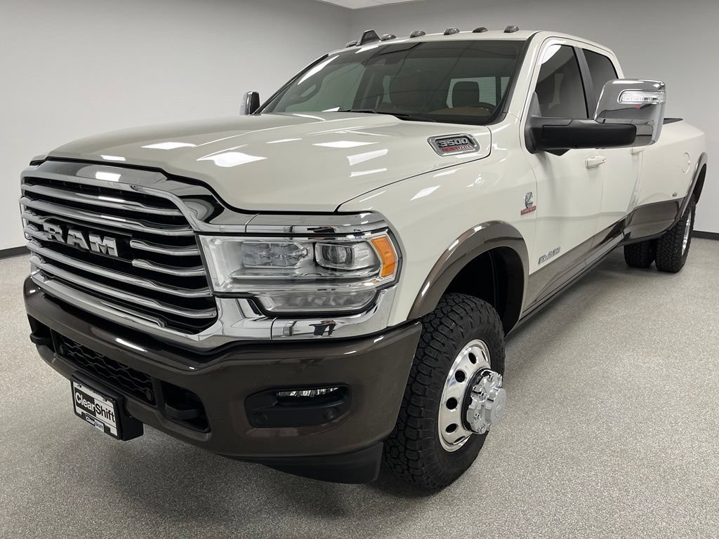 Used 2024 RAM 3500 Limited w/ Safety Group AWD/4WD image 4