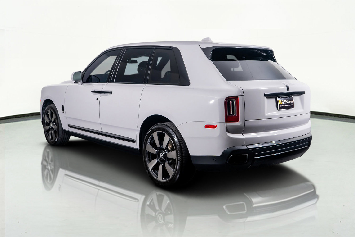 Used 2023 Rolls-Royce Cullinan image 14