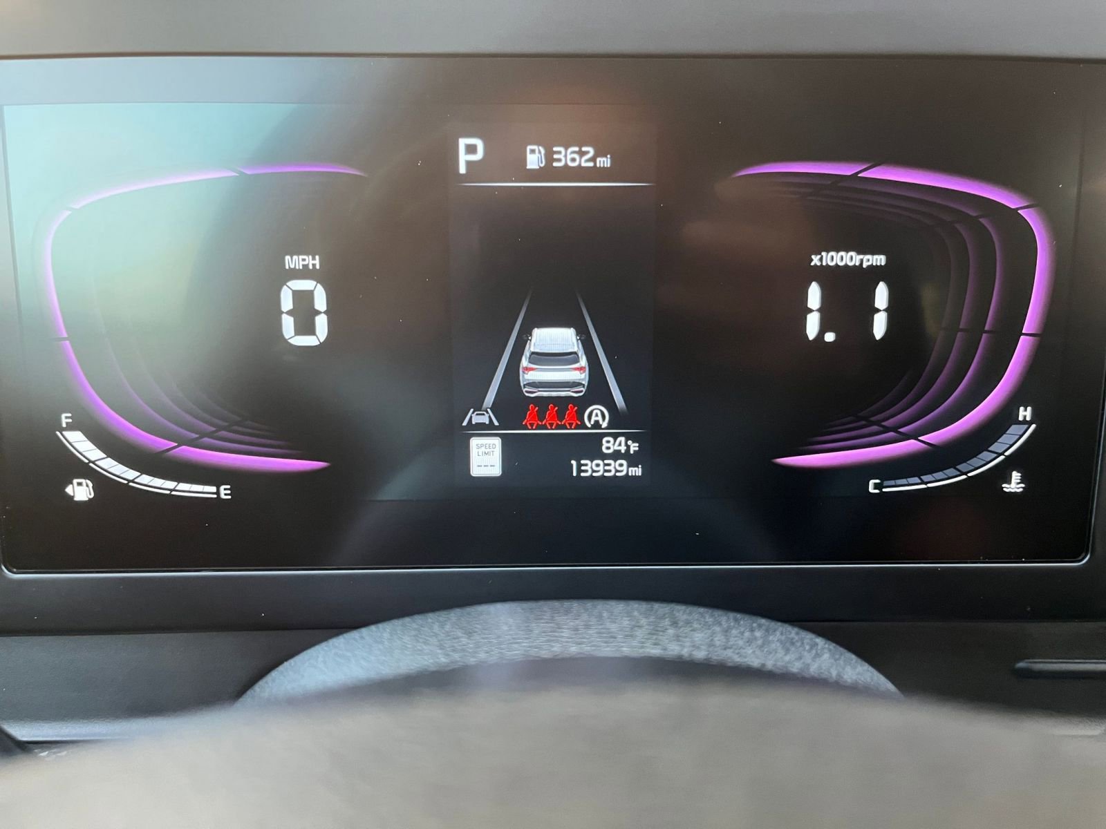 Used 2025 Kia Sportage LX image 39