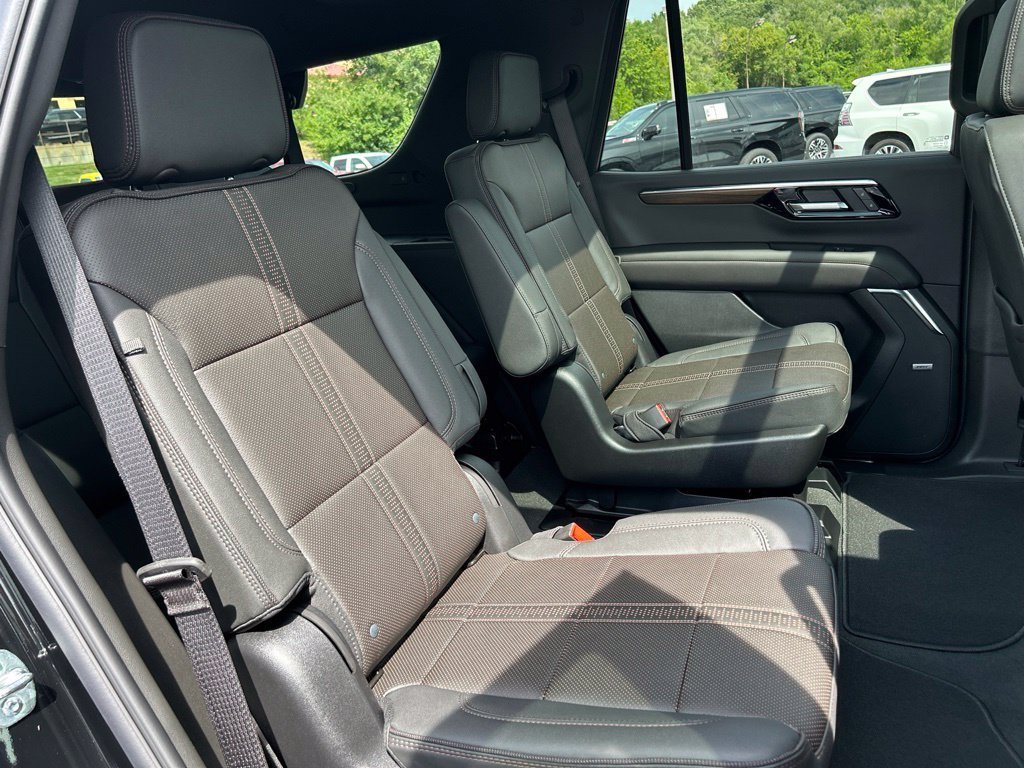 New 2026 Chevrolet Tahoe High Country AWD/4WD image 45