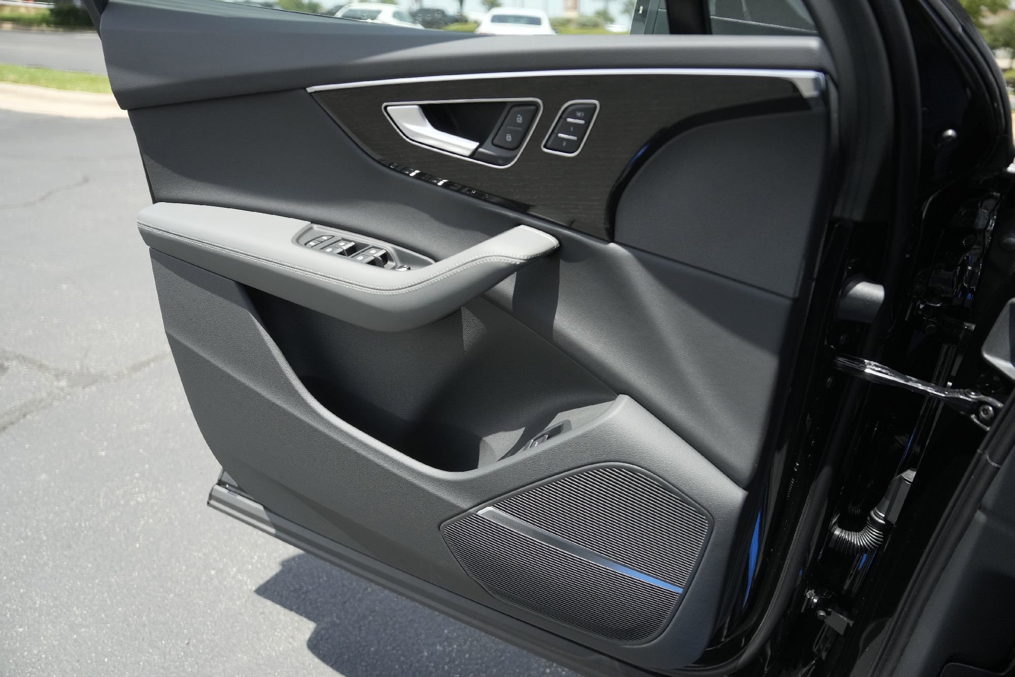 New 2025 Audi Q7 3.0T Premium Plus image 11