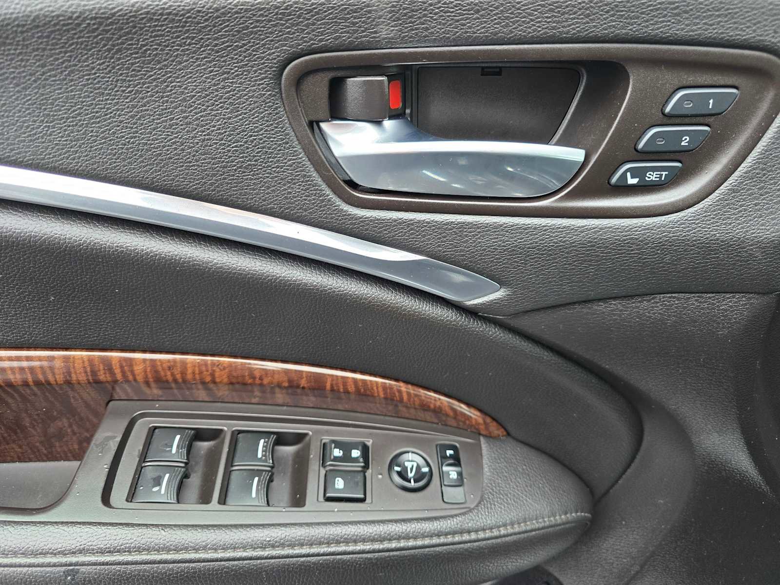 Used 2019 Acura MDX FWD image 25