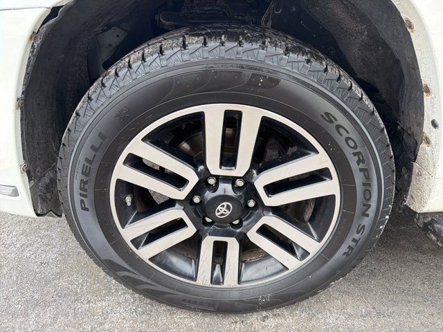 Used 2017 Toyota 4Runner Limited image 26