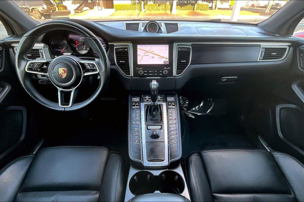 Used 2017 Porsche Macan GTS image 7