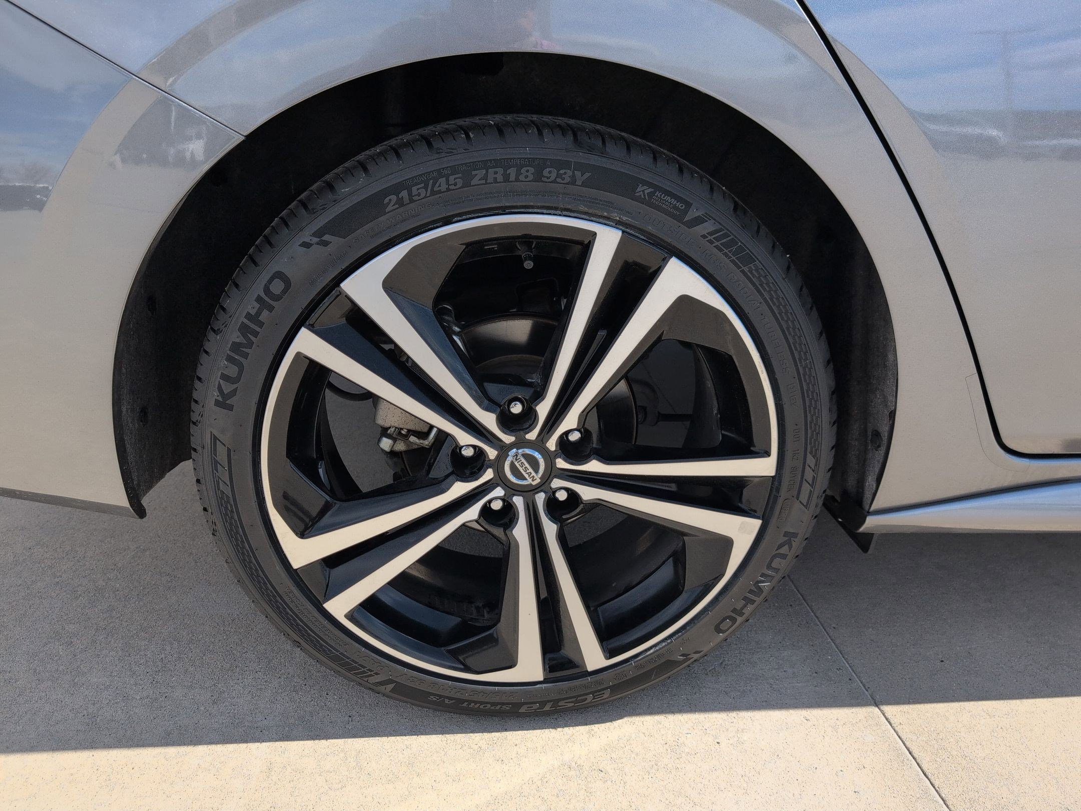 Used 2022 Nissan Sentra SR w/ Electronics Package image 13