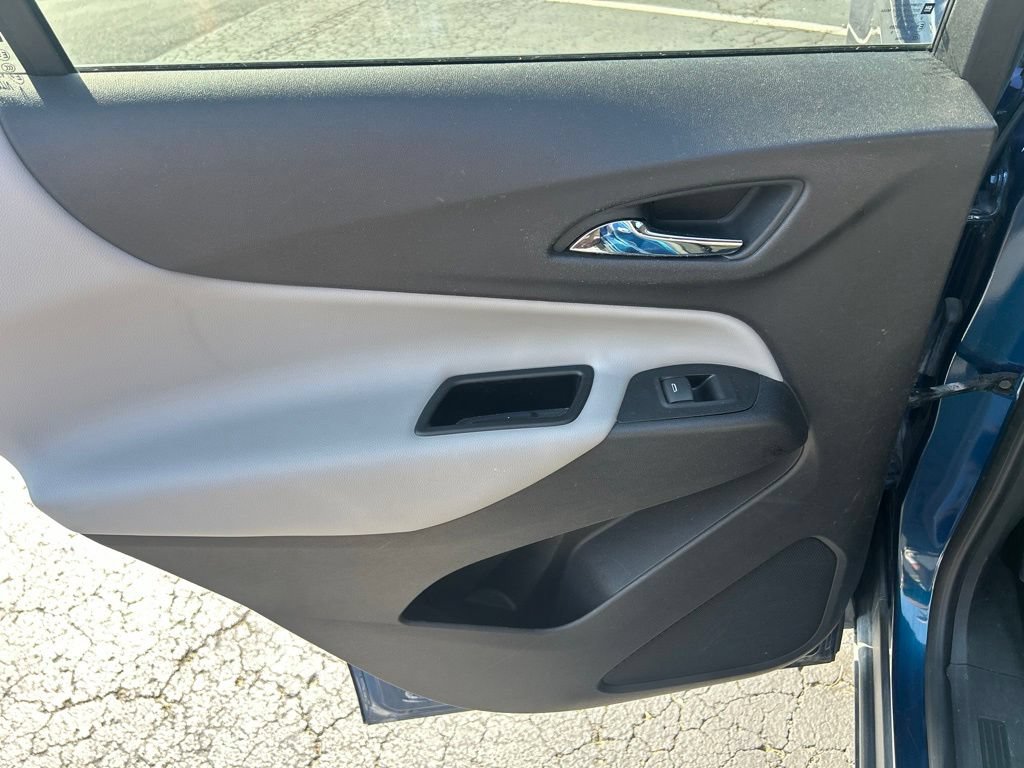 Used 2020 Chevrolet Equinox LT AWD/4WD image 28