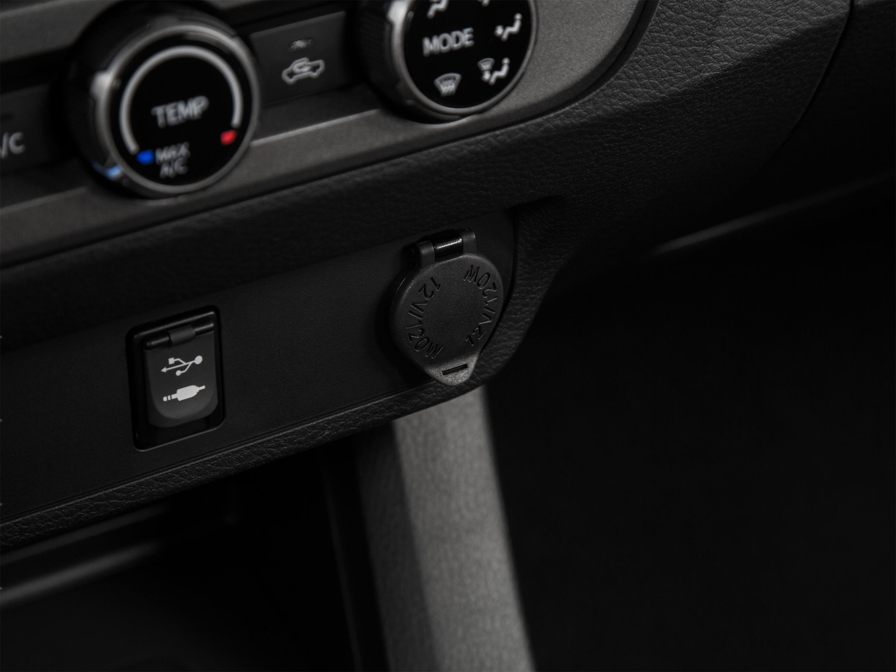 Used 2017 Toyota Tacoma TRD Sport w/ Premium & Technology Package image 36