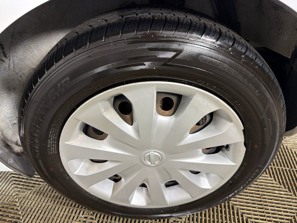 Used 2016 Nissan Versa Note SV image 19