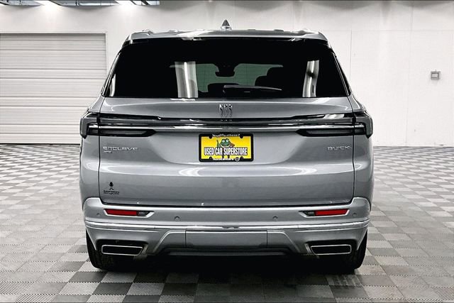 Used 2025 Buick Enclave Avenir w/ Super Cruise Package image 5