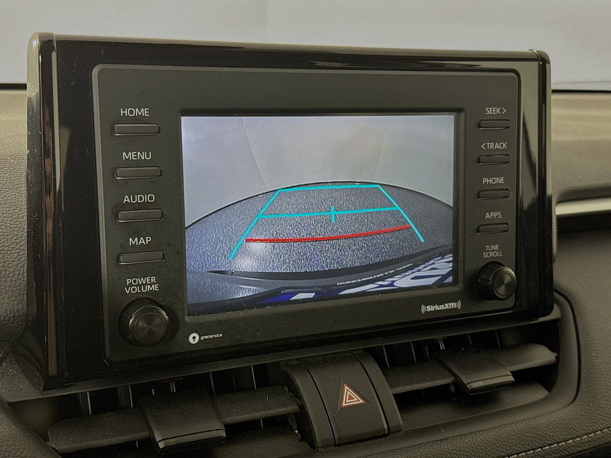 Used 2022 Toyota RAV4 LE image 13