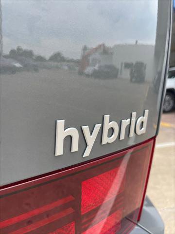 Used 2025 Hyundai Santa Fe Limited image 10