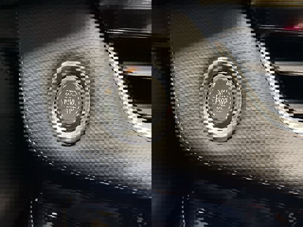 New 2026 Chevrolet Equinox LT w/ Convenience Package II image 23