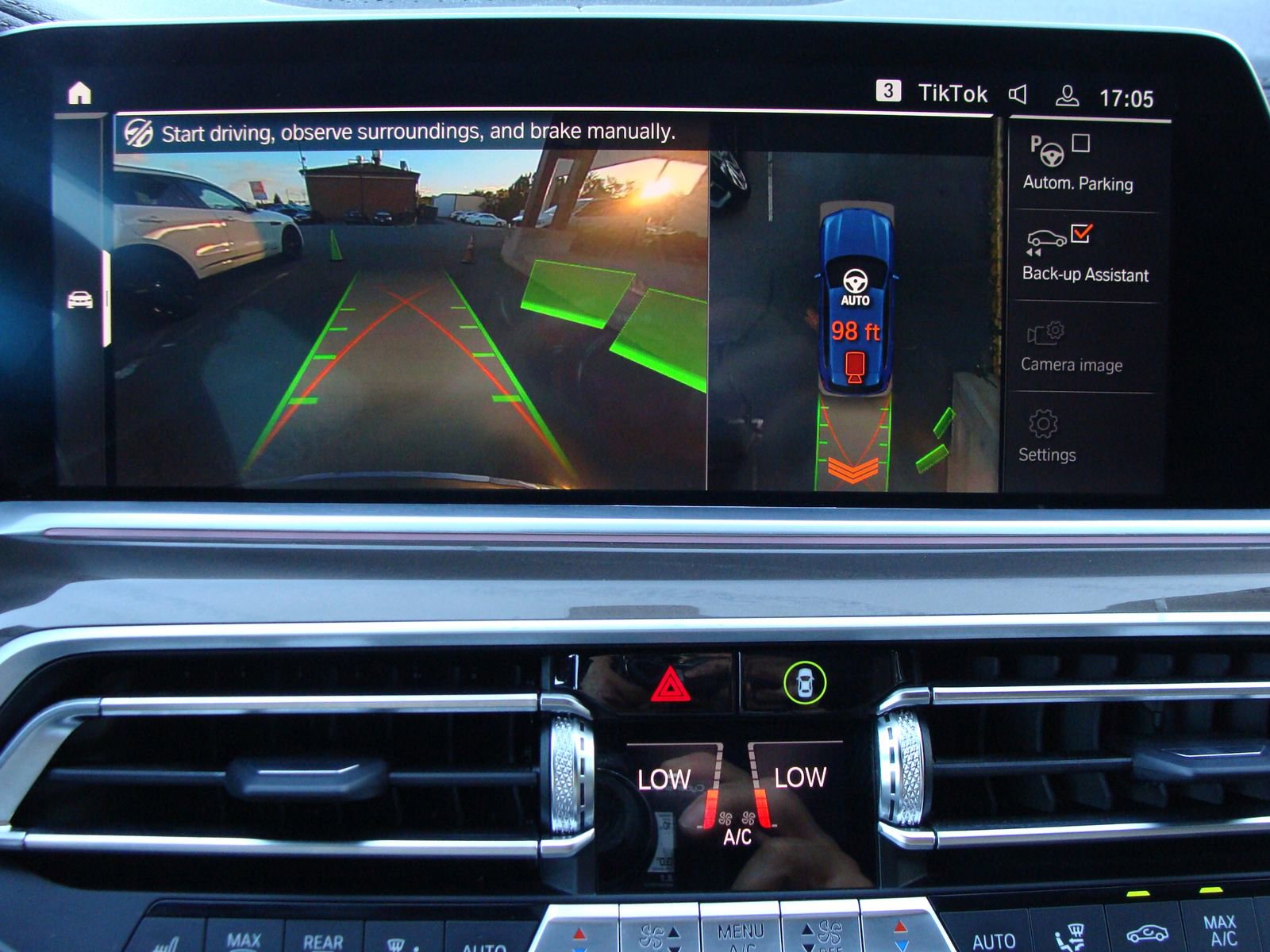 Used 2022 BMW X5 xDrive40i w/ Premium Package image 28