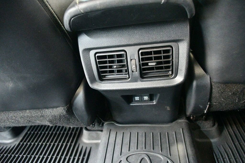 Used 2022 Toyota Venza XLE image 75