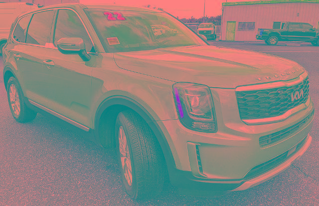Used 2022 Kia Telluride LX AWD/4WD image 1
