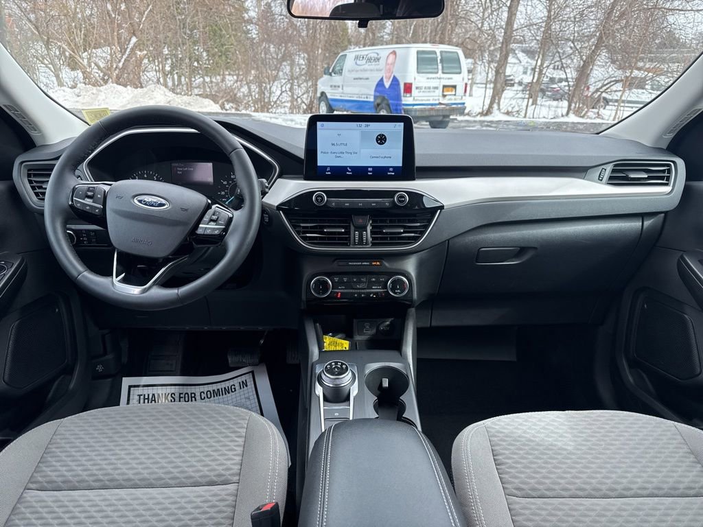 Used 2022 Ford Escape SE w/ Convenience Package image 2