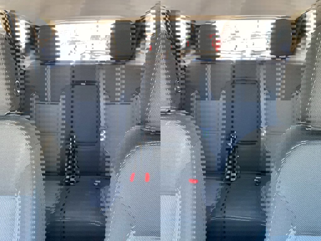 Used 2023 Chevrolet Blazer LT image 31