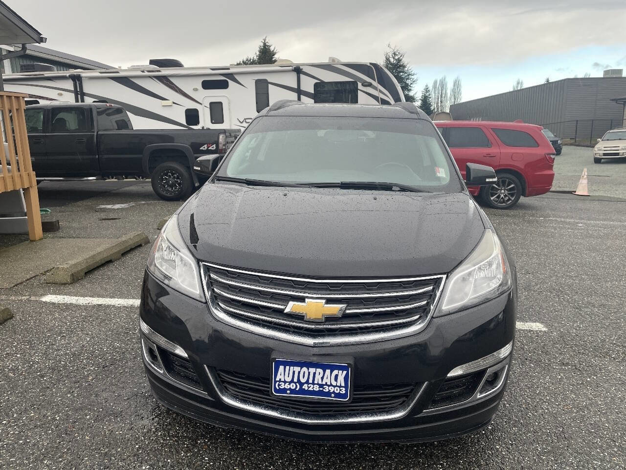 Used 2015 Chevrolet Traverse LT image 2