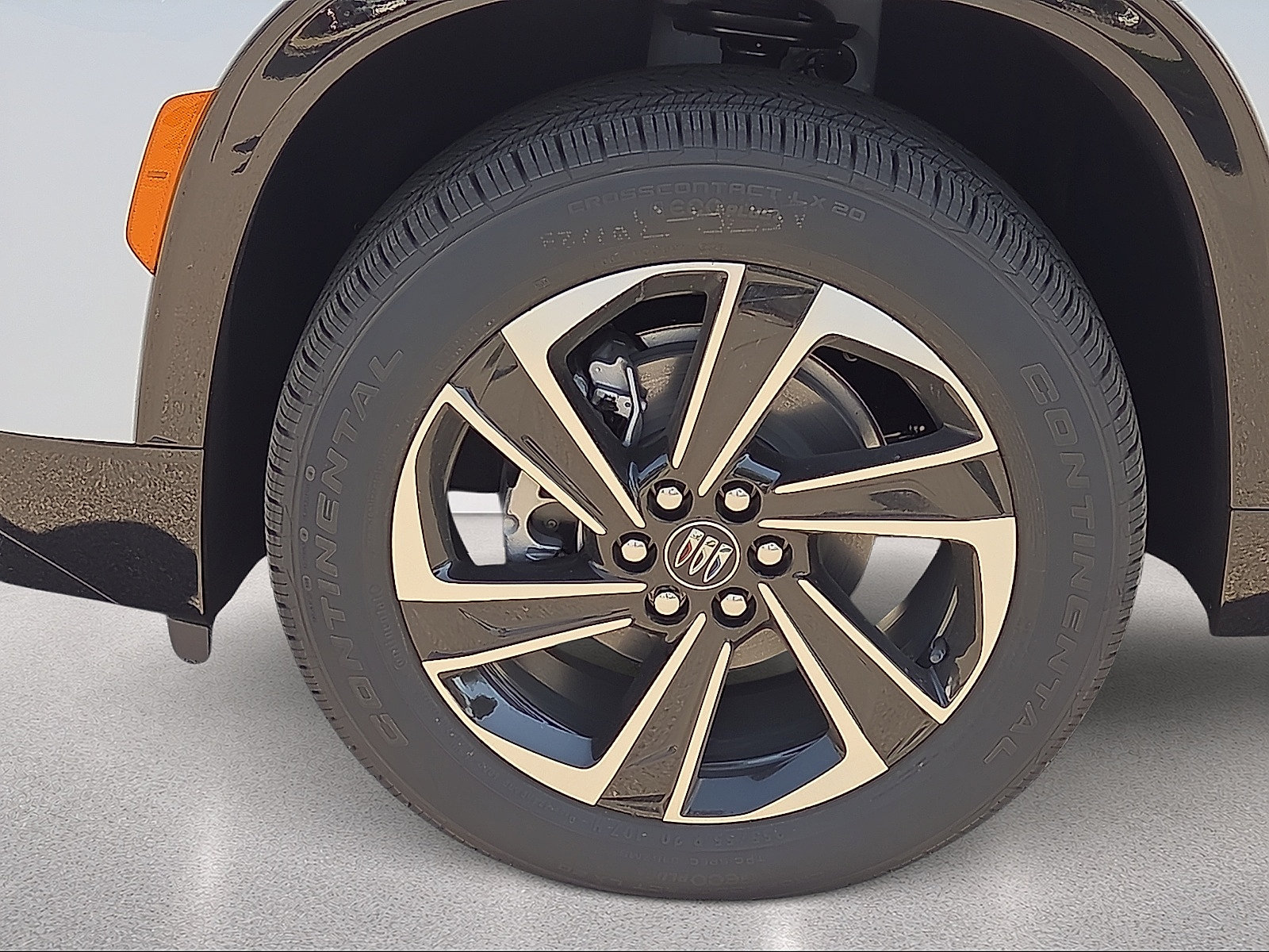New 2027 Buick Enclave Sport Touring w/ Power Package FWD image 7