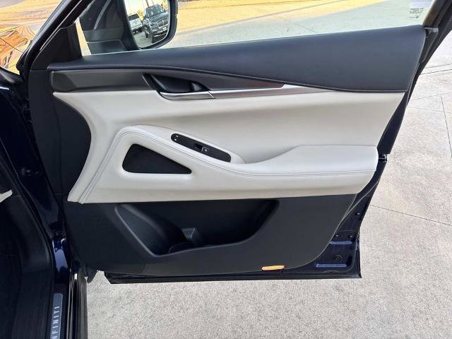 Used 2023 INFINITI QX60 Luxe w/ Cargo Package image 16