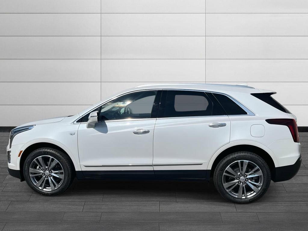 New 2025 Cadillac XT5 Premium Luxury image 2
