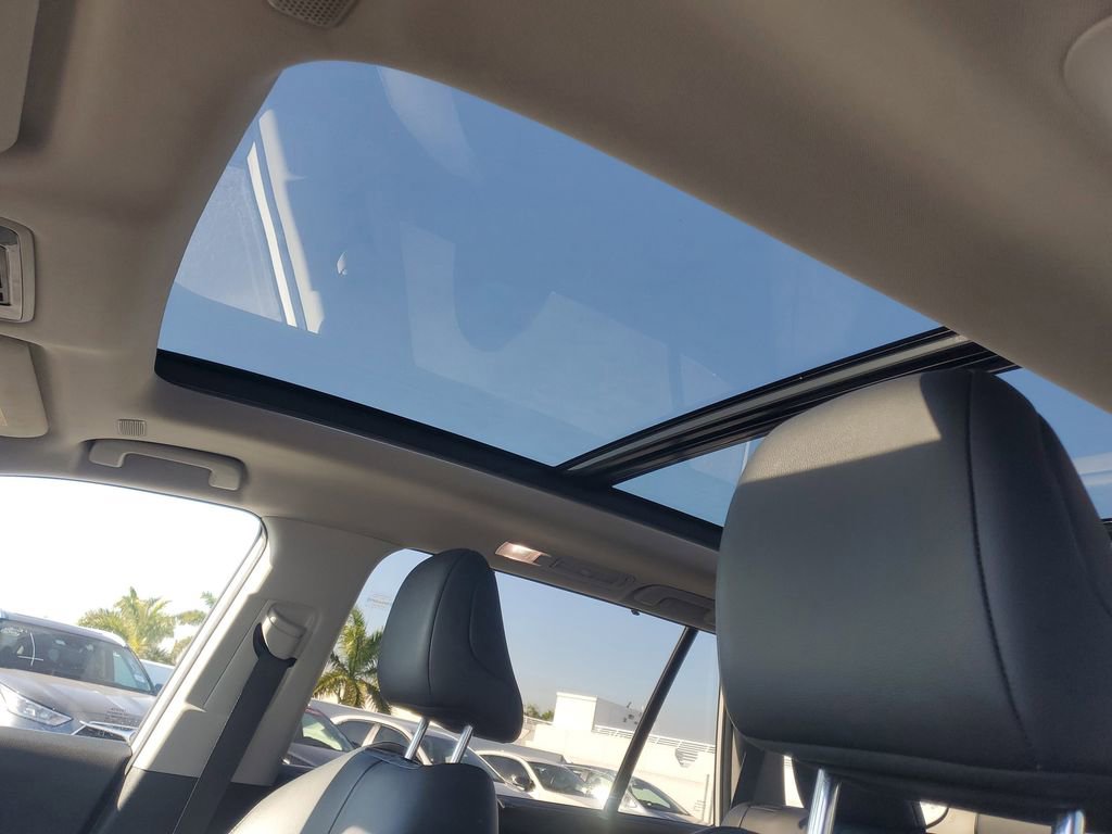 Certified 2024 Toyota Grand Highlander XLE image 19