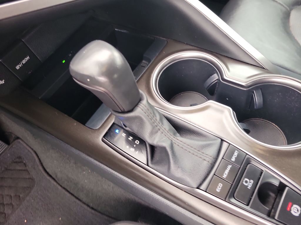 Certified 2023 Toyota Camry XSE image 28