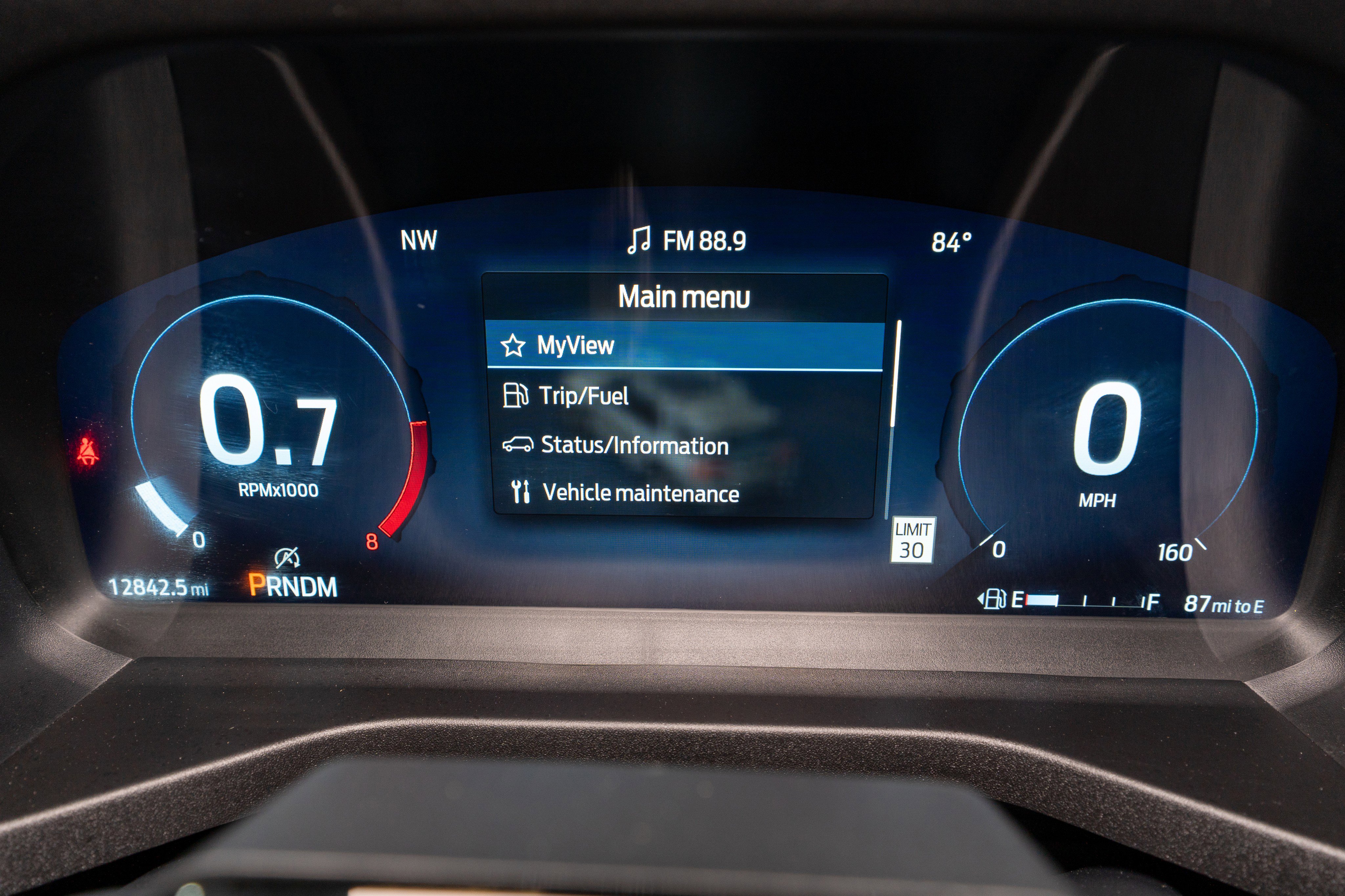 Used 2025 Ford Explorer ST AWD/4WD image 26