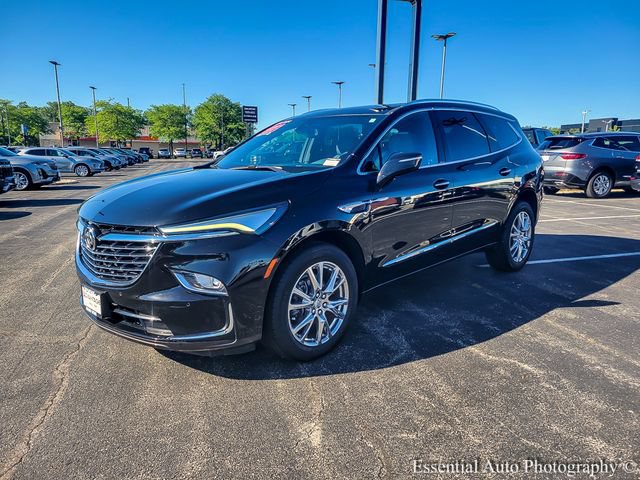Certified 2023 Buick Enclave Essence w/ Experience Buick Package AWD/4WD image 4