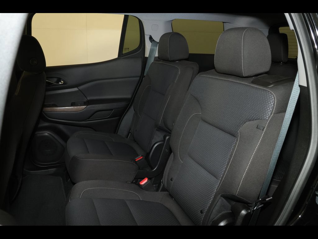 Used 2023 GMC Acadia SLE w/ Driver Convenience Package AWD/4WD image 9