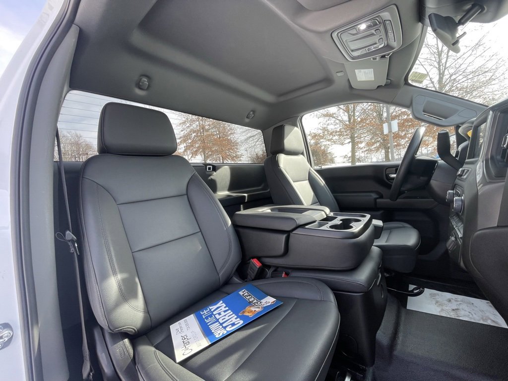 Certified 2025 Chevrolet Silverado 1500 W/T w/ WT Value Package image 13