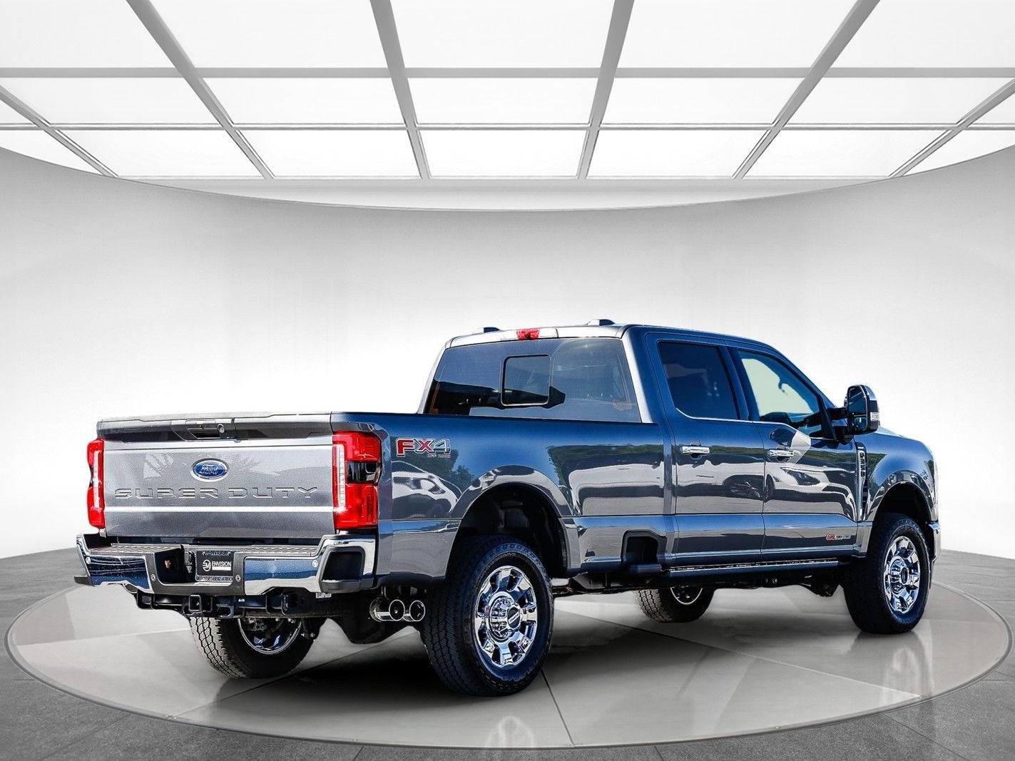 Used 2026 Ford F350 Lariat w/ Lariat Ultimate Package AWD/4WD image 5