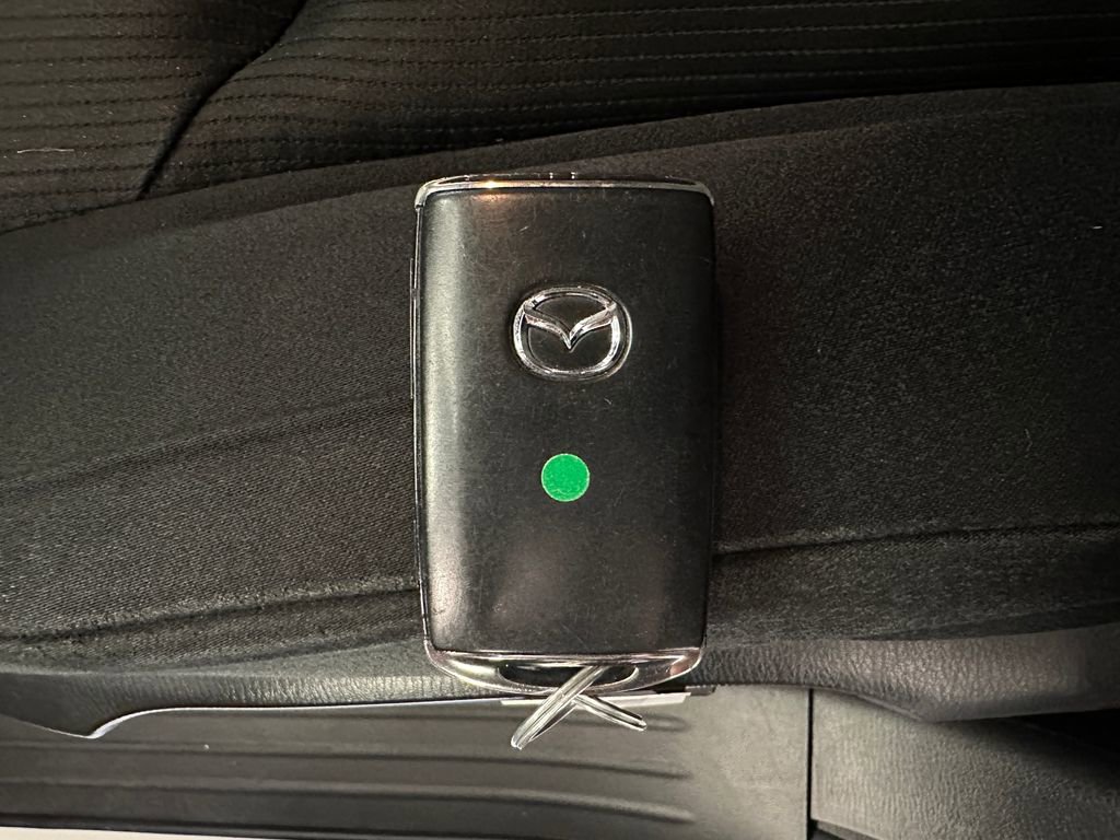 Used 2022 MAZDA CX-9 Sport AWD/4WD image 16