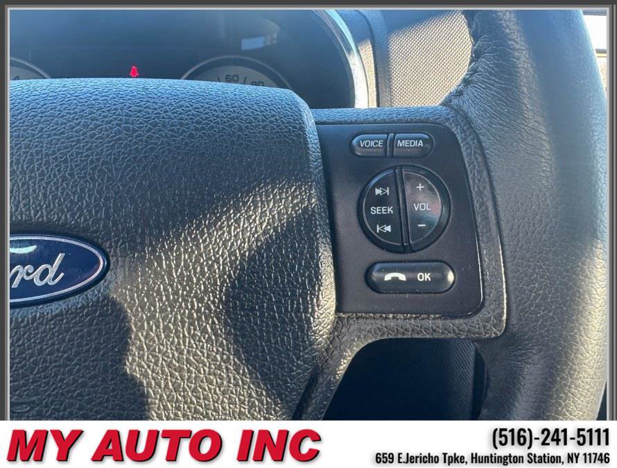 Used 2010 Ford Explorer Sport Trac XLT image 21