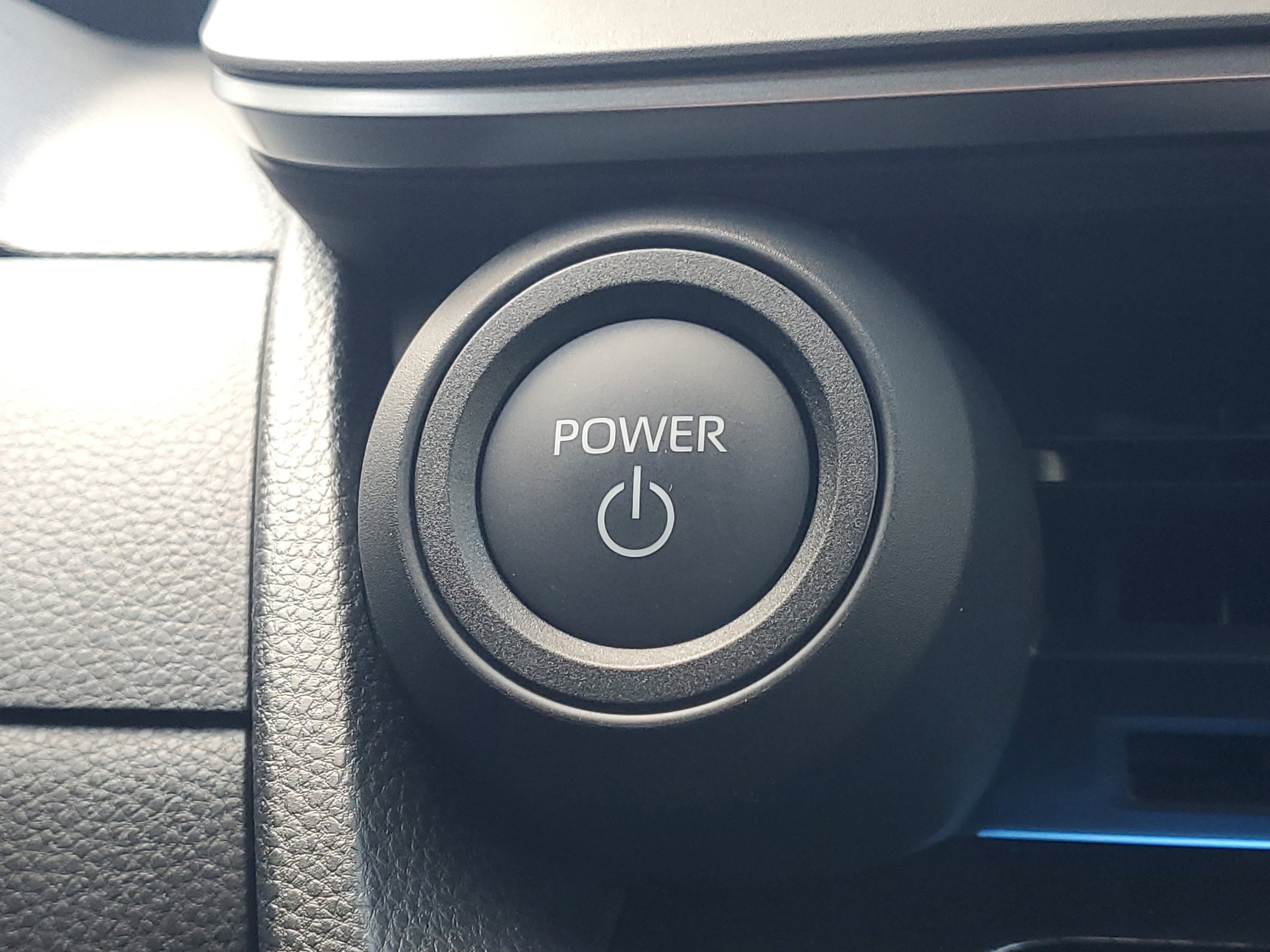 Certified 2025 Toyota Prius Limited image 30