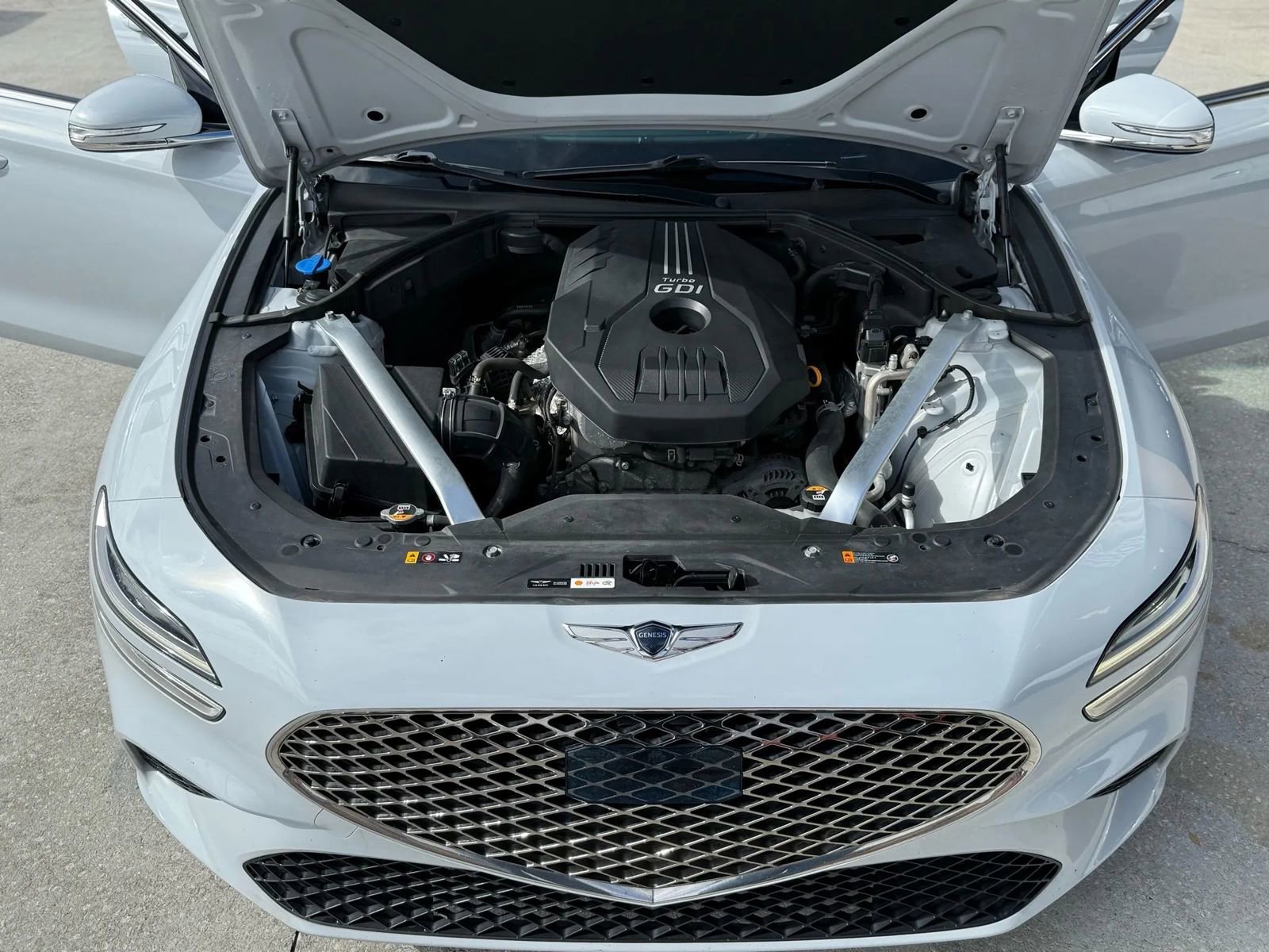 Used 2022 Genesis G70 2.0T image 30