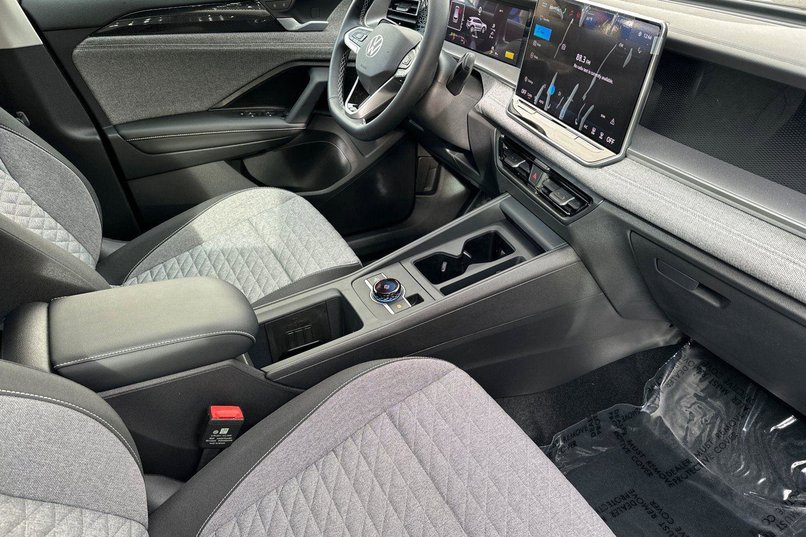 New 2026 Volkswagen Tiguan S image 15