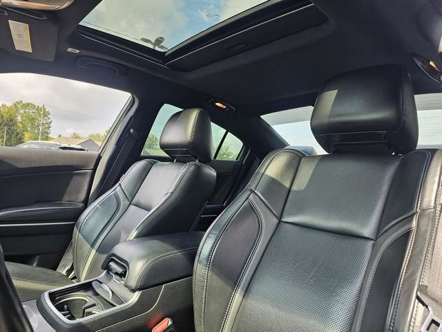 Used 2022 Dodge Charger SXT w/ Leather Interior Group image 8