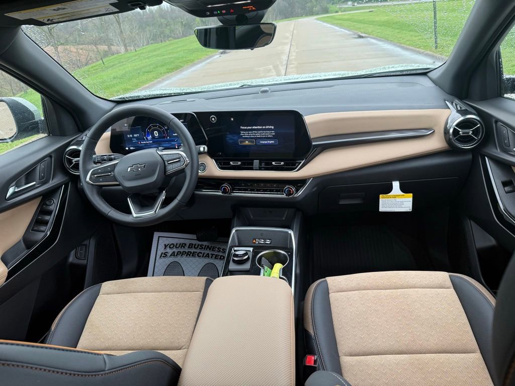 New 2026 Chevrolet Equinox ACTIV w/ Safety and Technology Package image 19