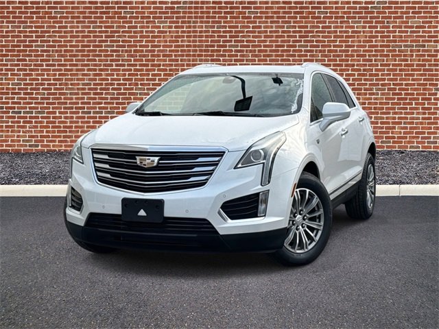 Used 2017 Cadillac XT5 Luxury w/ Driver Awareness Package image 1