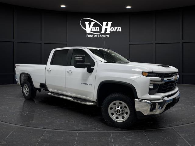 Used 2024 Chevrolet Silverado 3500 LT w/ Convenience Package image 41